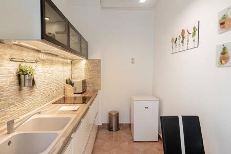Nice Apartment In The Center Budapest Esterno foto